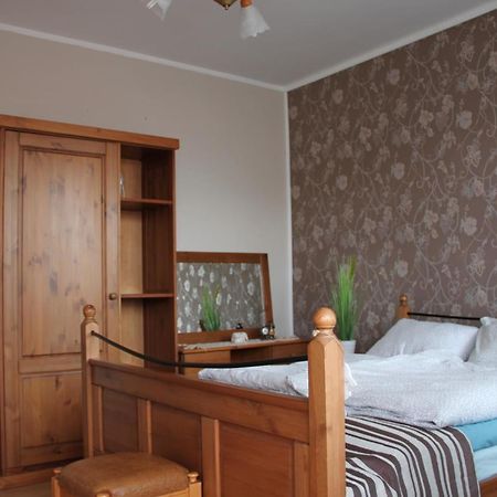 Apartamenty Eka Dom Goscinny 350M Do Plazy Rewal Exteriör bild