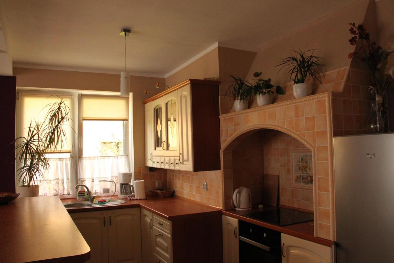 Apartamenty Eka Dom Goscinny 350M Do Plazy Rewal Exteriör bild