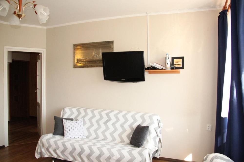 Apartamenty Eka Dom Goscinny 350M Do Plazy Rewal Exteriör bild