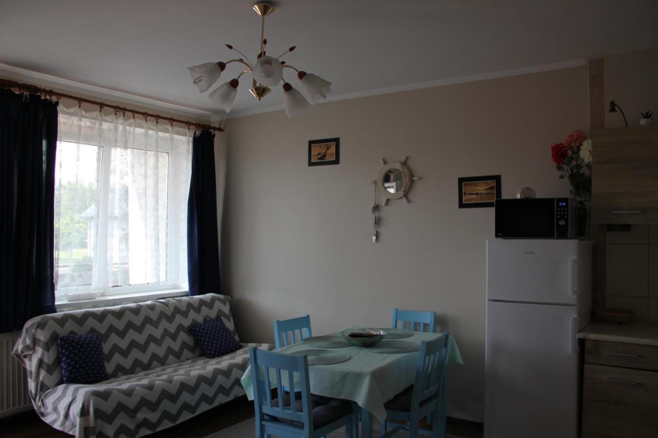 Apartamenty Eka Dom Goscinny 350M Do Plazy Rewal Exteriör bild